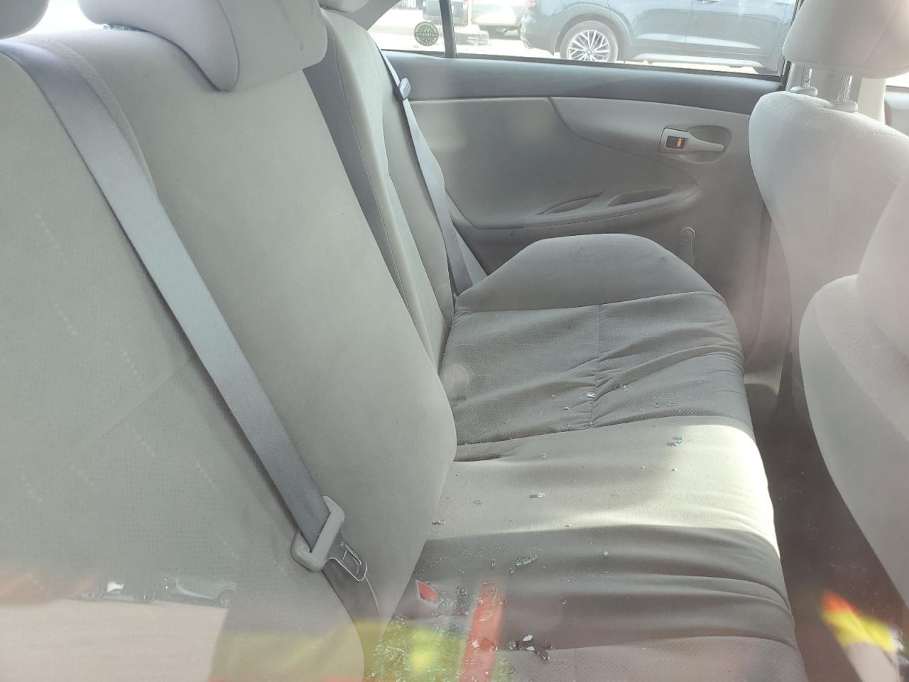 2011 TOYOTA COROLLA