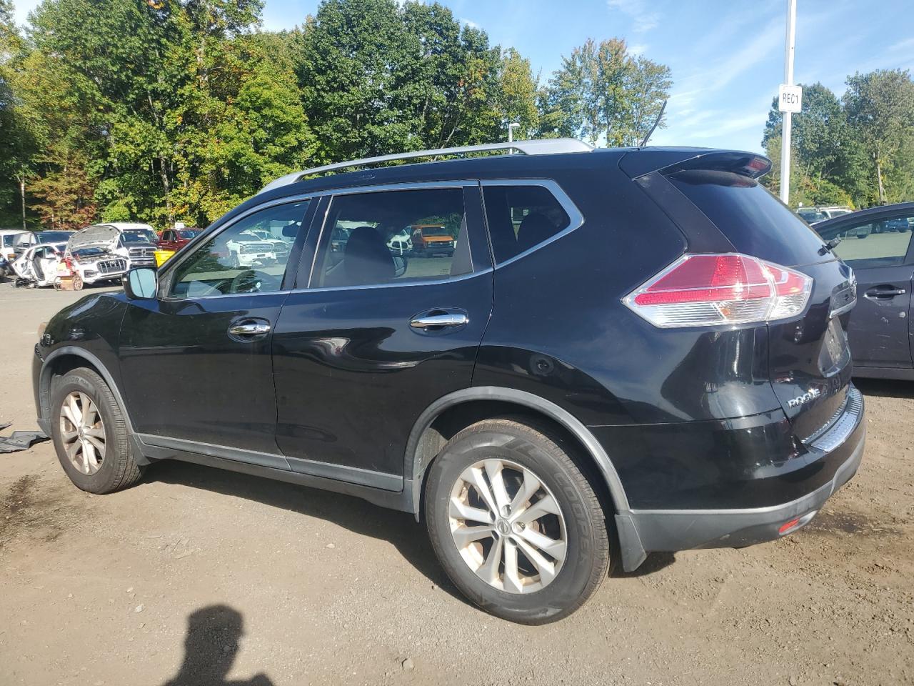 2016 NISSAN ROGUE