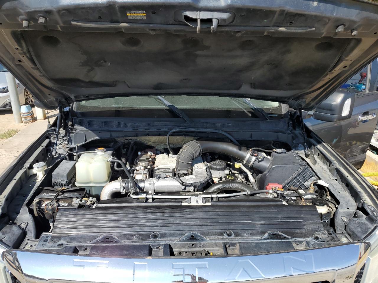 2016 NISSAN Titan