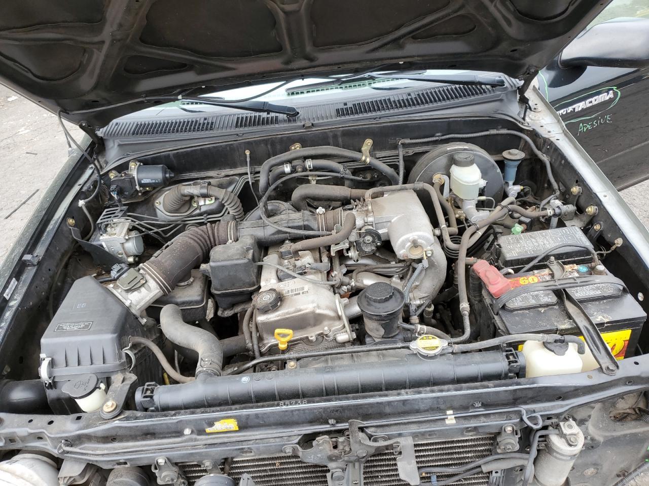 2004 TOYOTA TACOMA