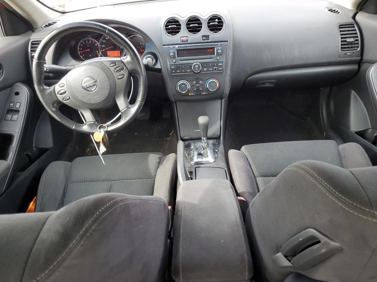 2010 NISSAN ALTIMA