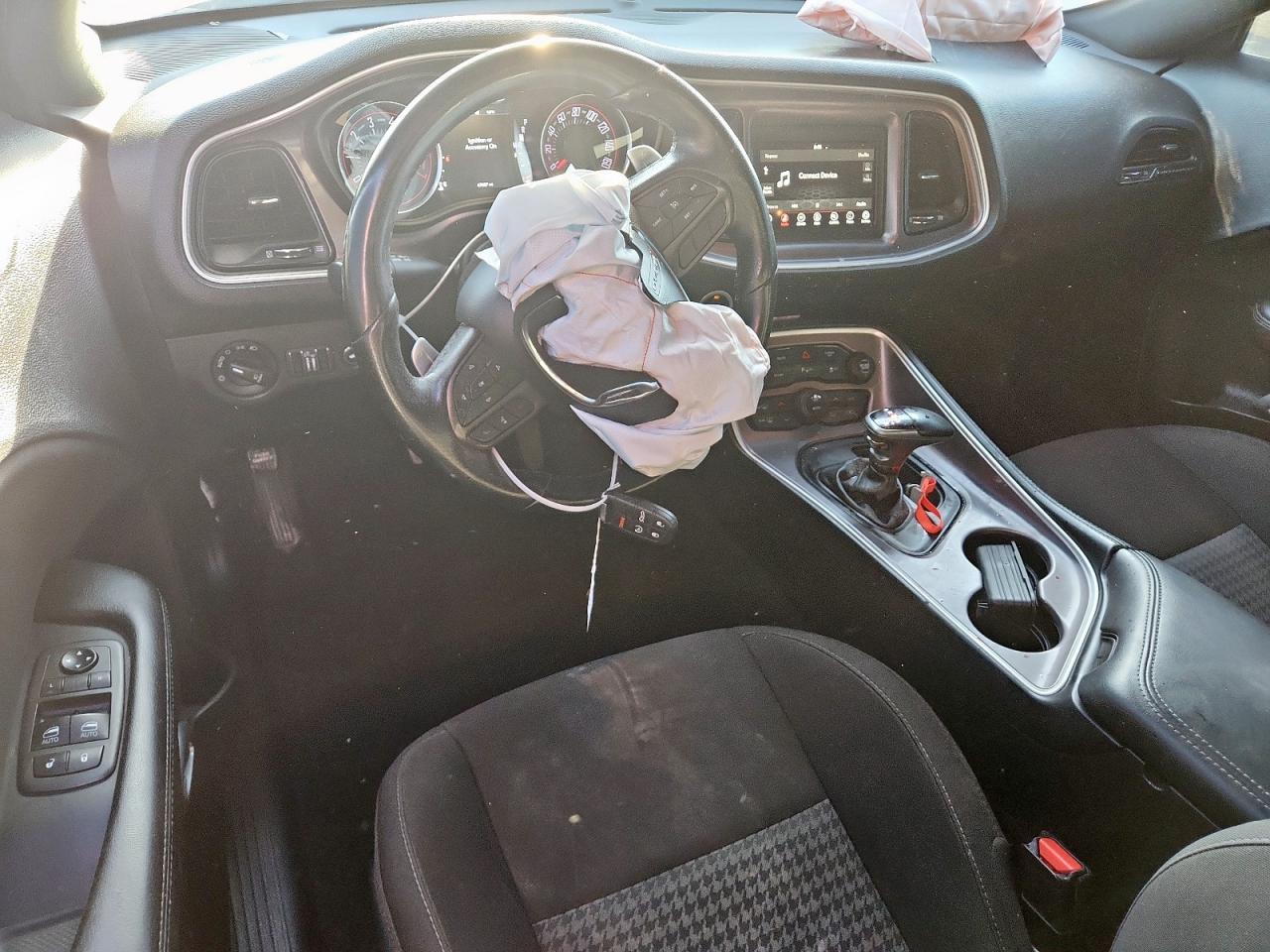 2021 DODGE Challenger