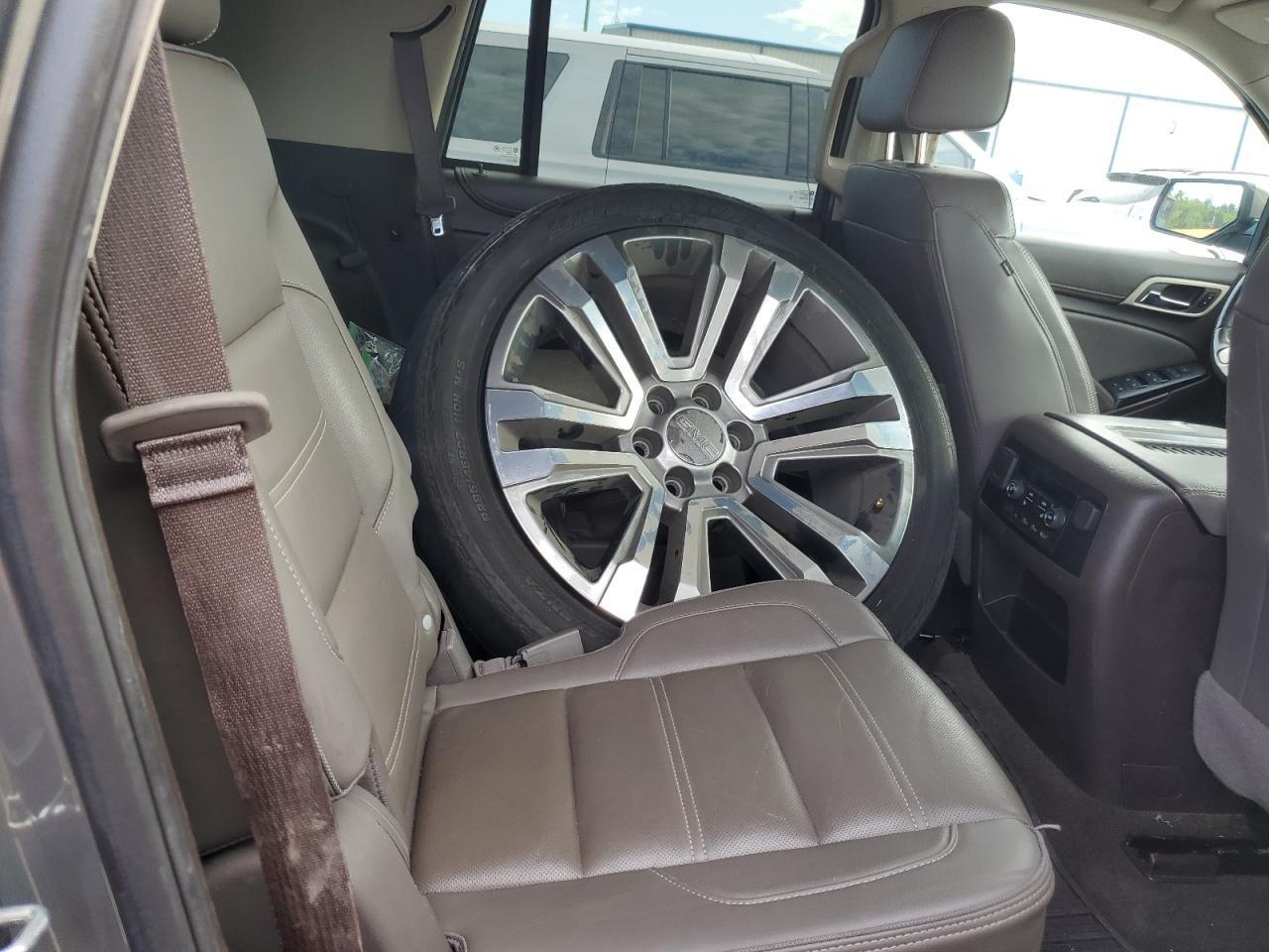 2018 GMC Yukon
