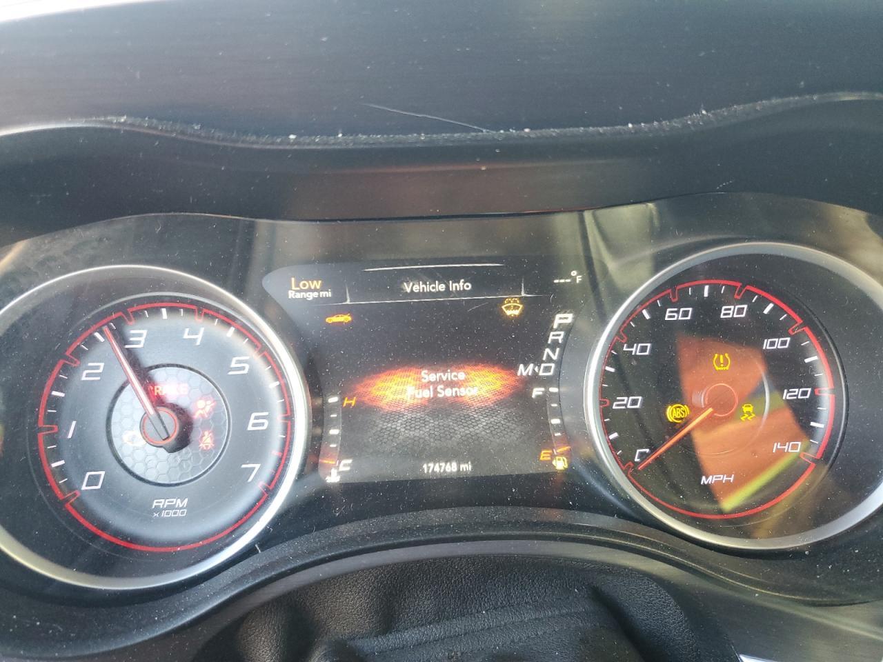 2015 DODGE CHARGER