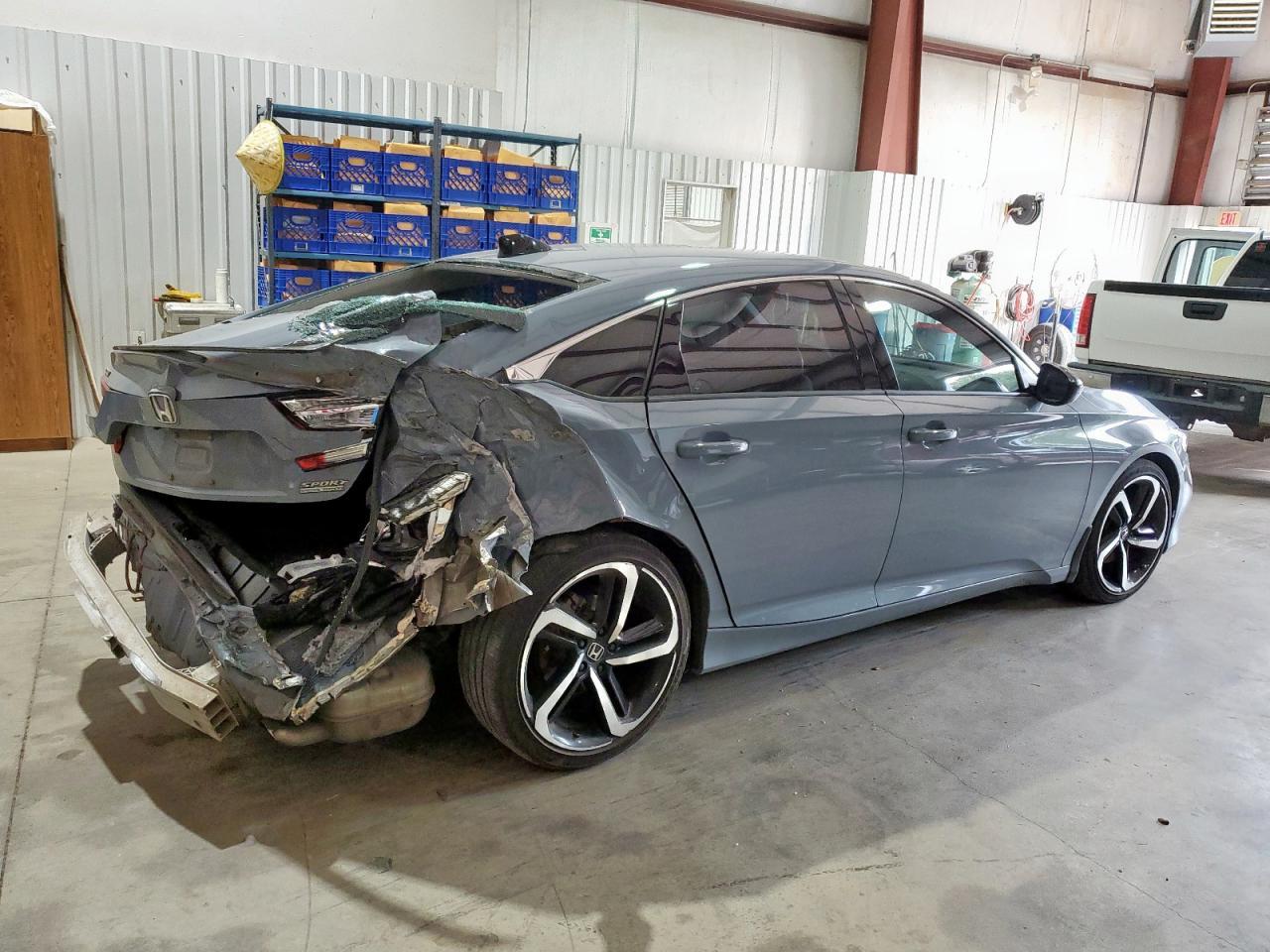 2022 HONDA ACCORD