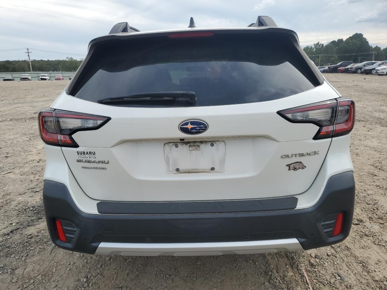 2020 SUBARU Outback