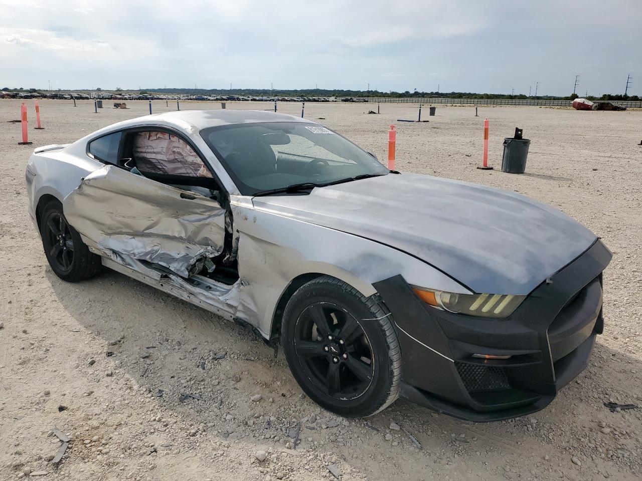 2016 FORD MUSTANG