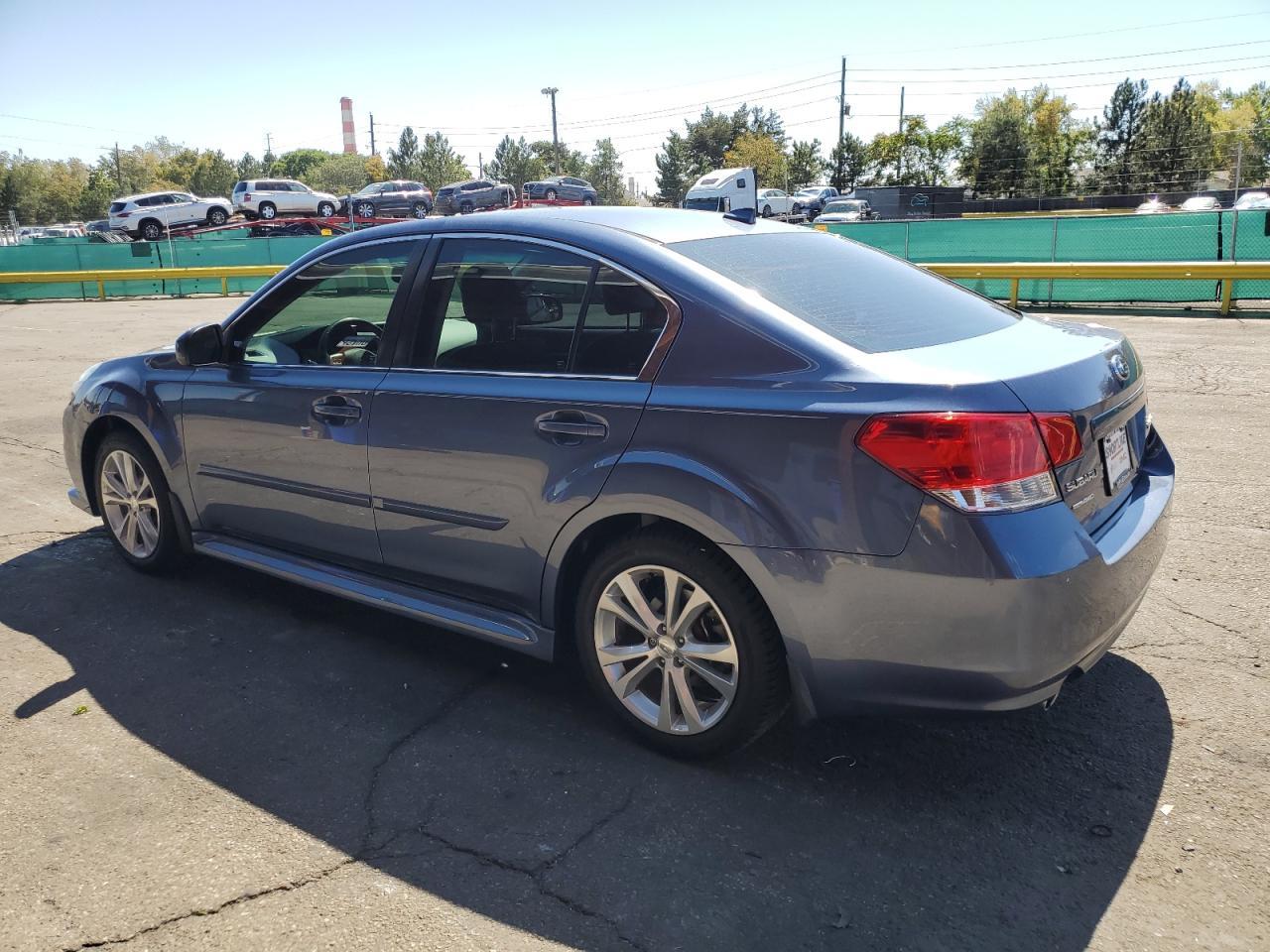 2013 SUBARU Legacy