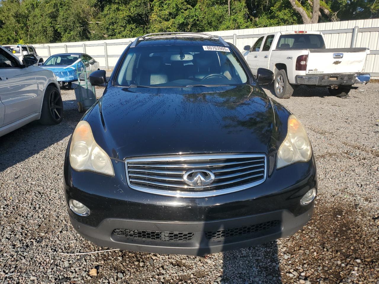 2011 INFINITI EX35