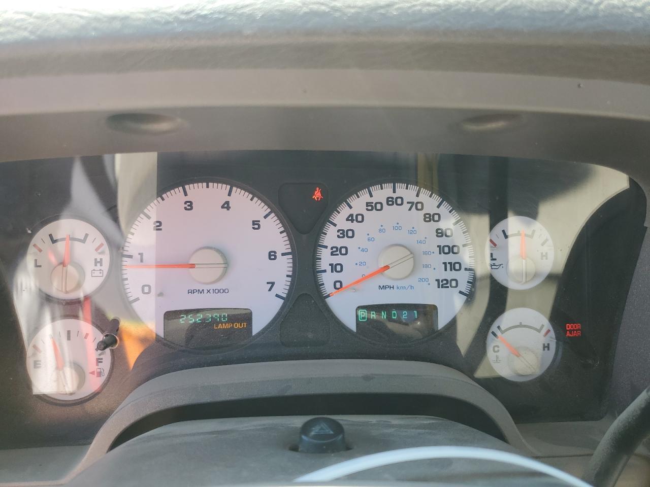 2004 DODGE RAM 1500