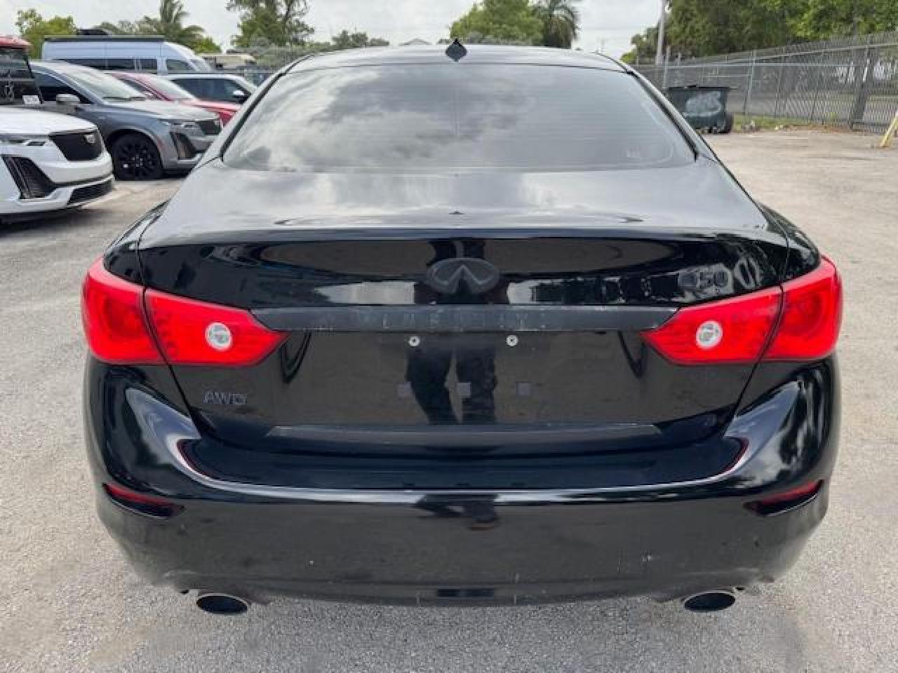 2017 INFINITI Q50