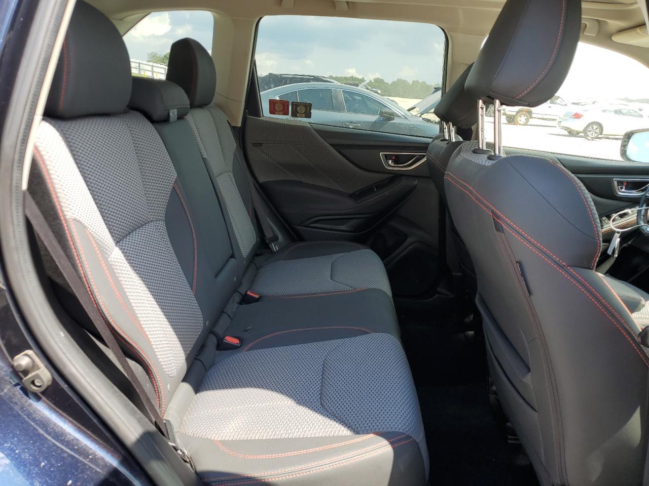 2020 SUBARU FORESTER