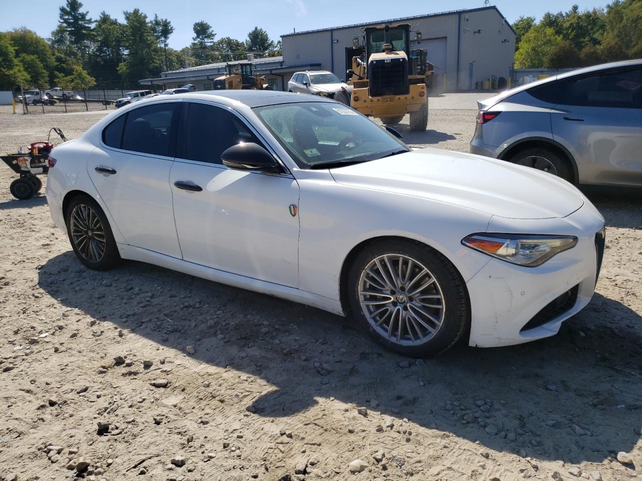 2017 ALFA ROMEO Giulia
