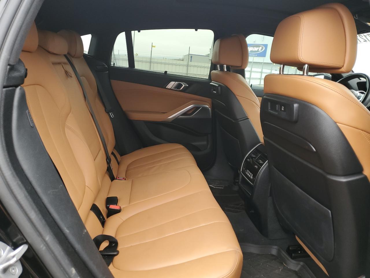 2022 BMW X6