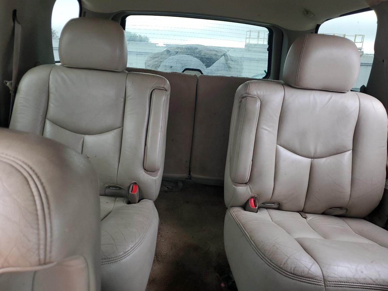 2003 CHEVROLET Tahoe
