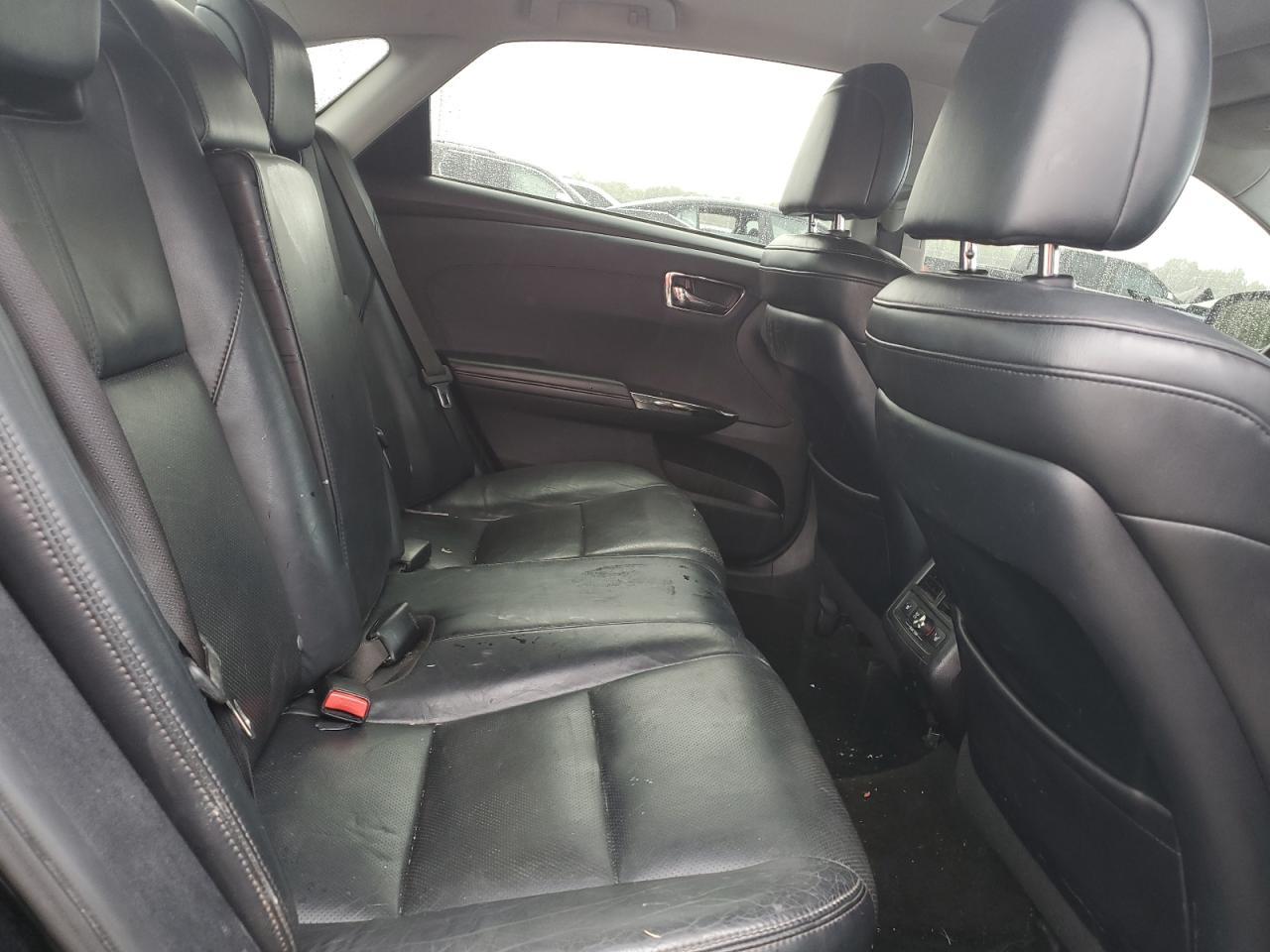 2017 TOYOTA Avalon