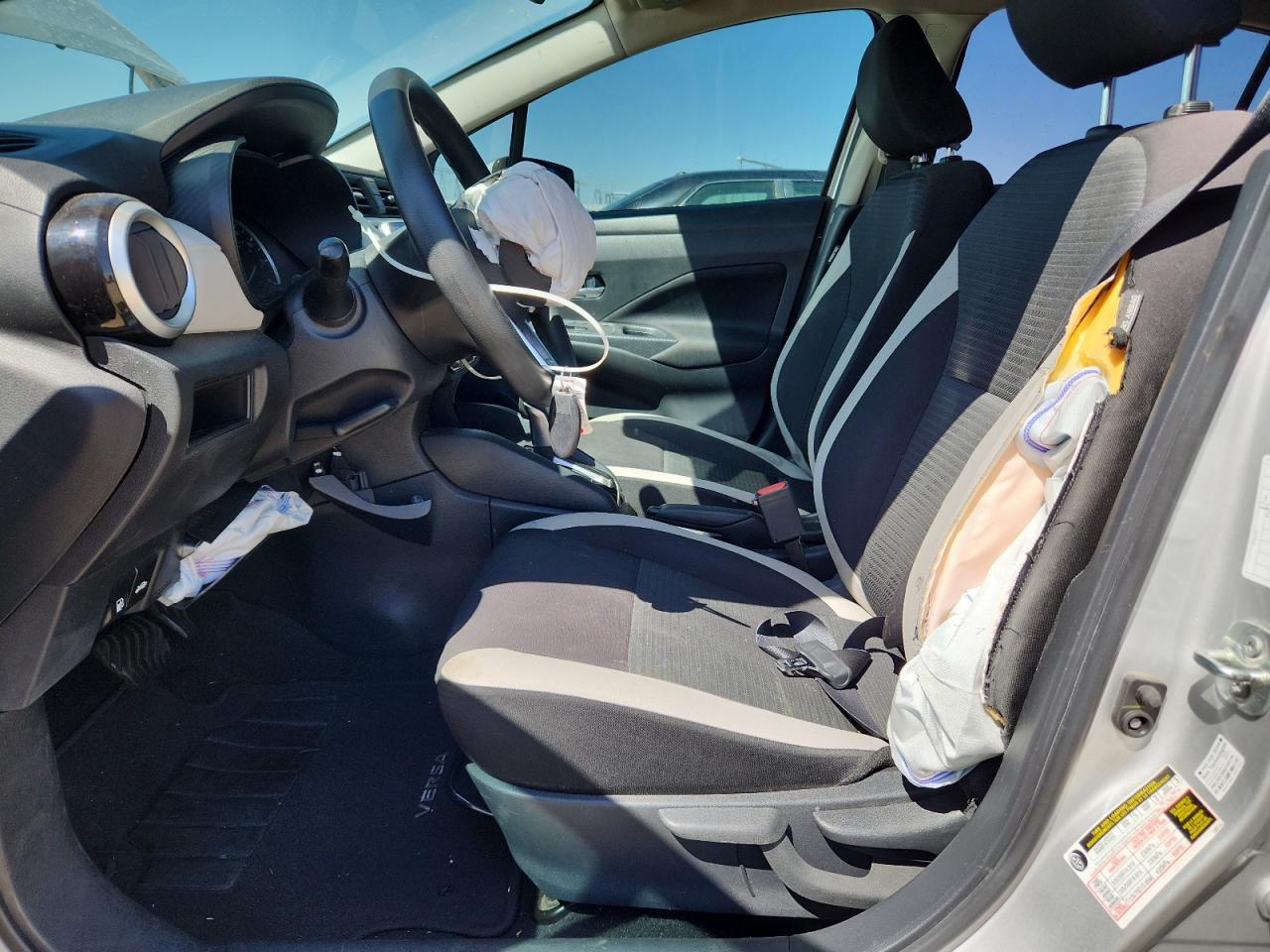 2021 NISSAN VERSA