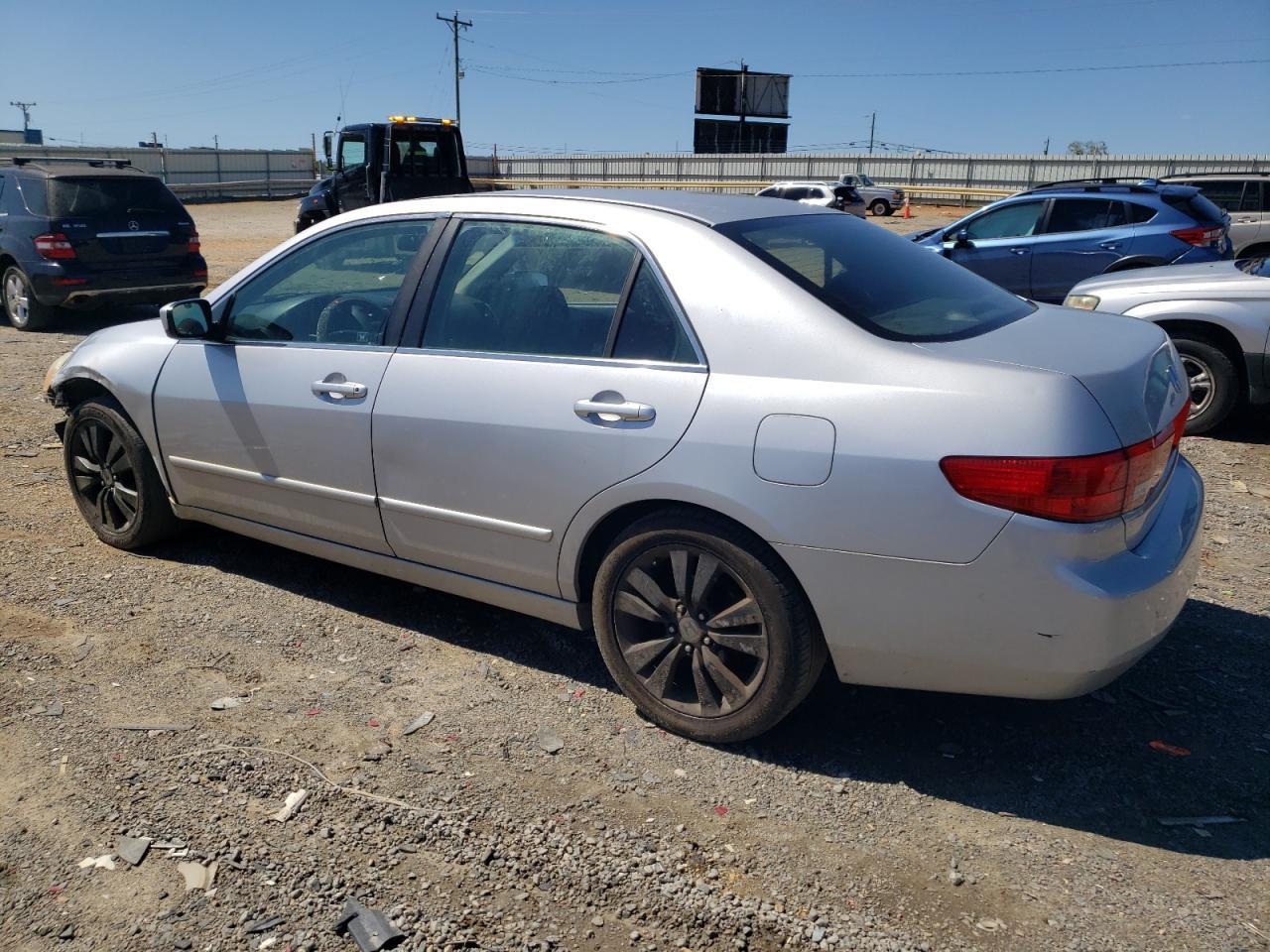 2005 HONDA ACCORD