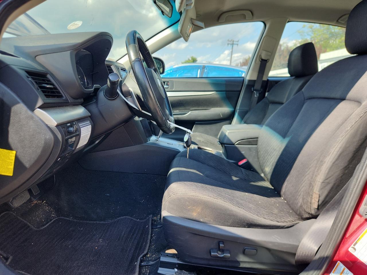 2012 SUBARU Legacy