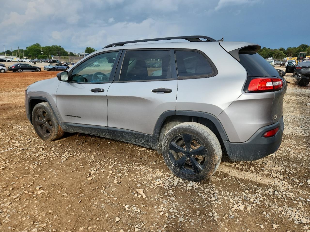 2016 JEEP CHEROKEE
