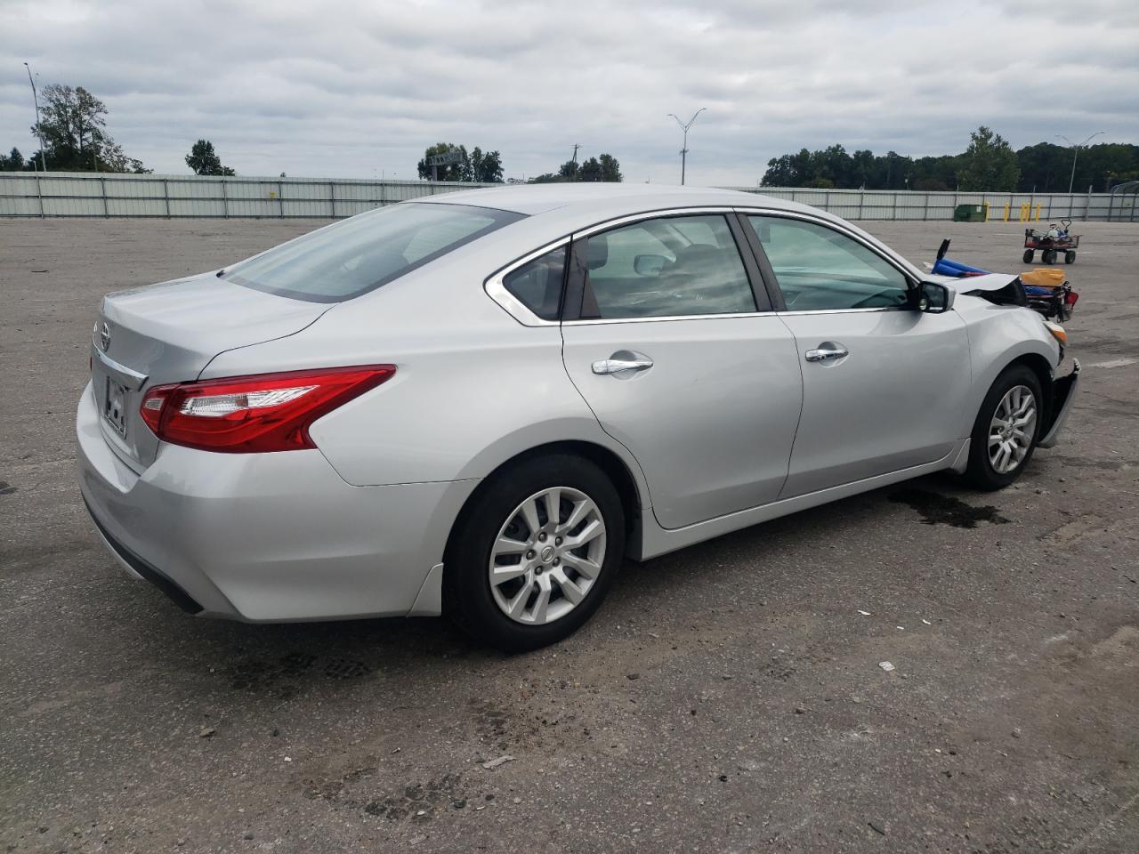 2017 NISSAN ALTIMA