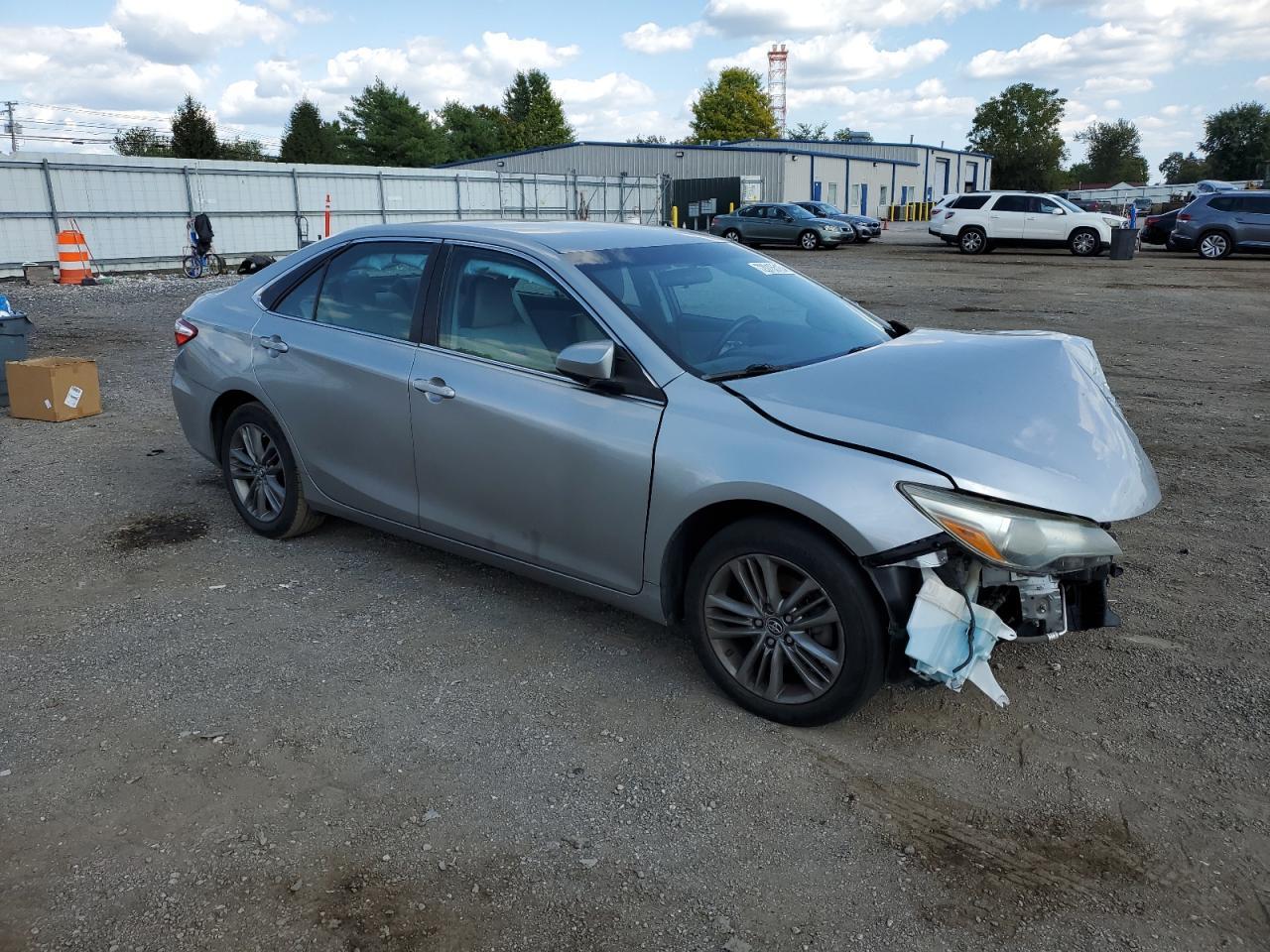 2015 TOYOTA CAMRY