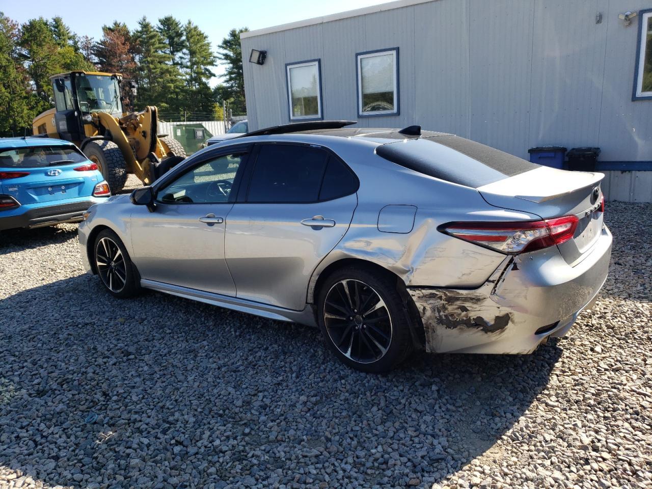 2019 TOYOTA CAMRY