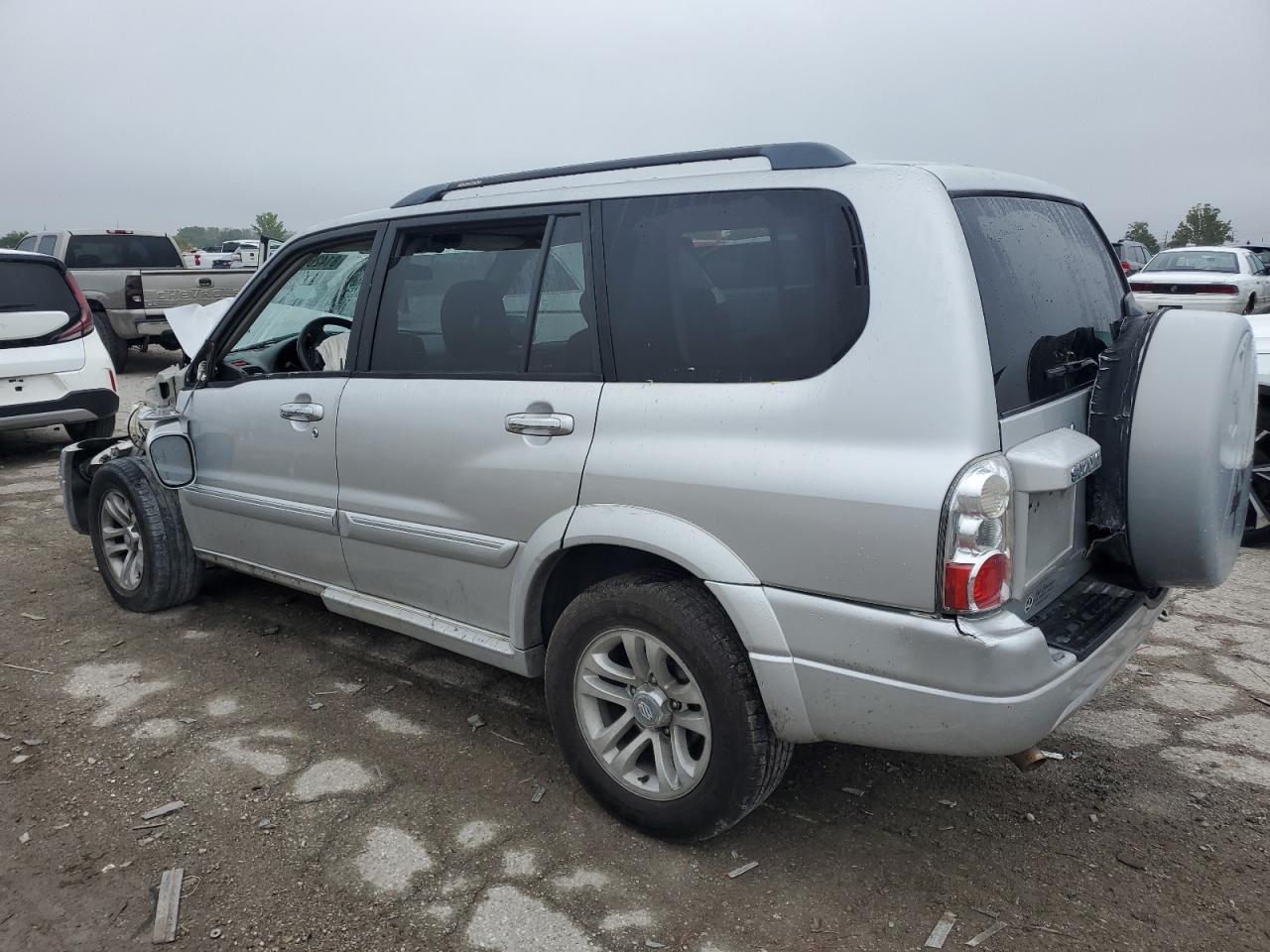2005 SUZUKI Xl-7