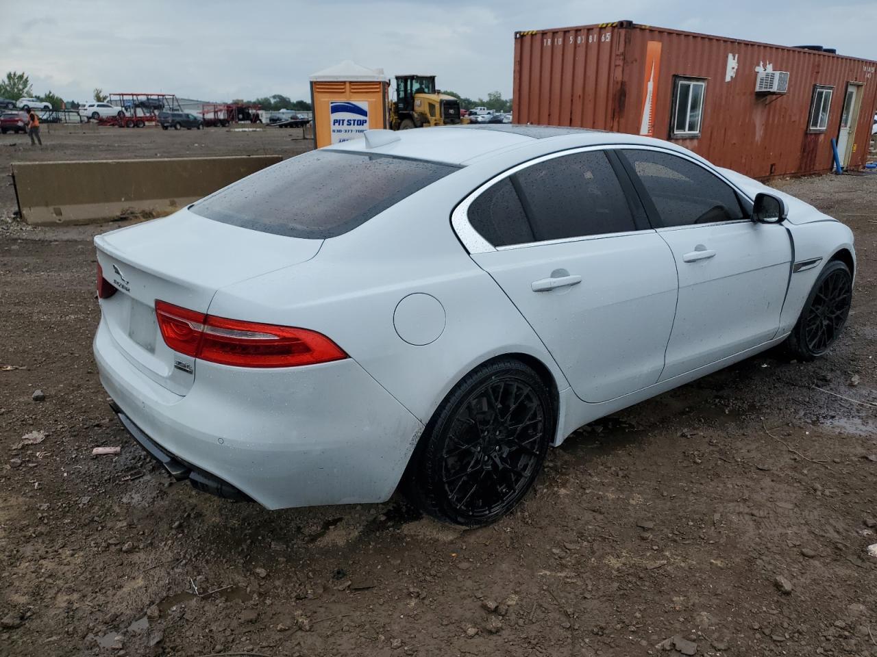 2017 JAGUAR XE