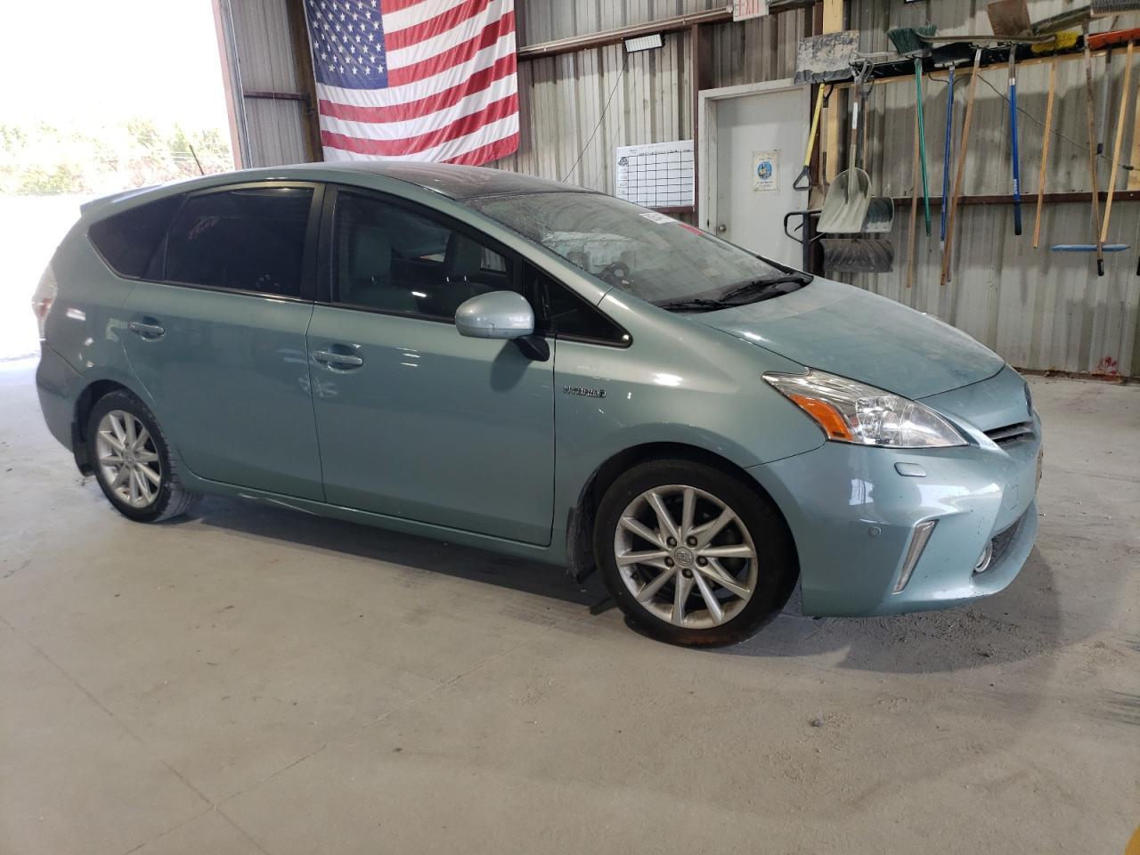 2014 TOYOTA PRIUS V