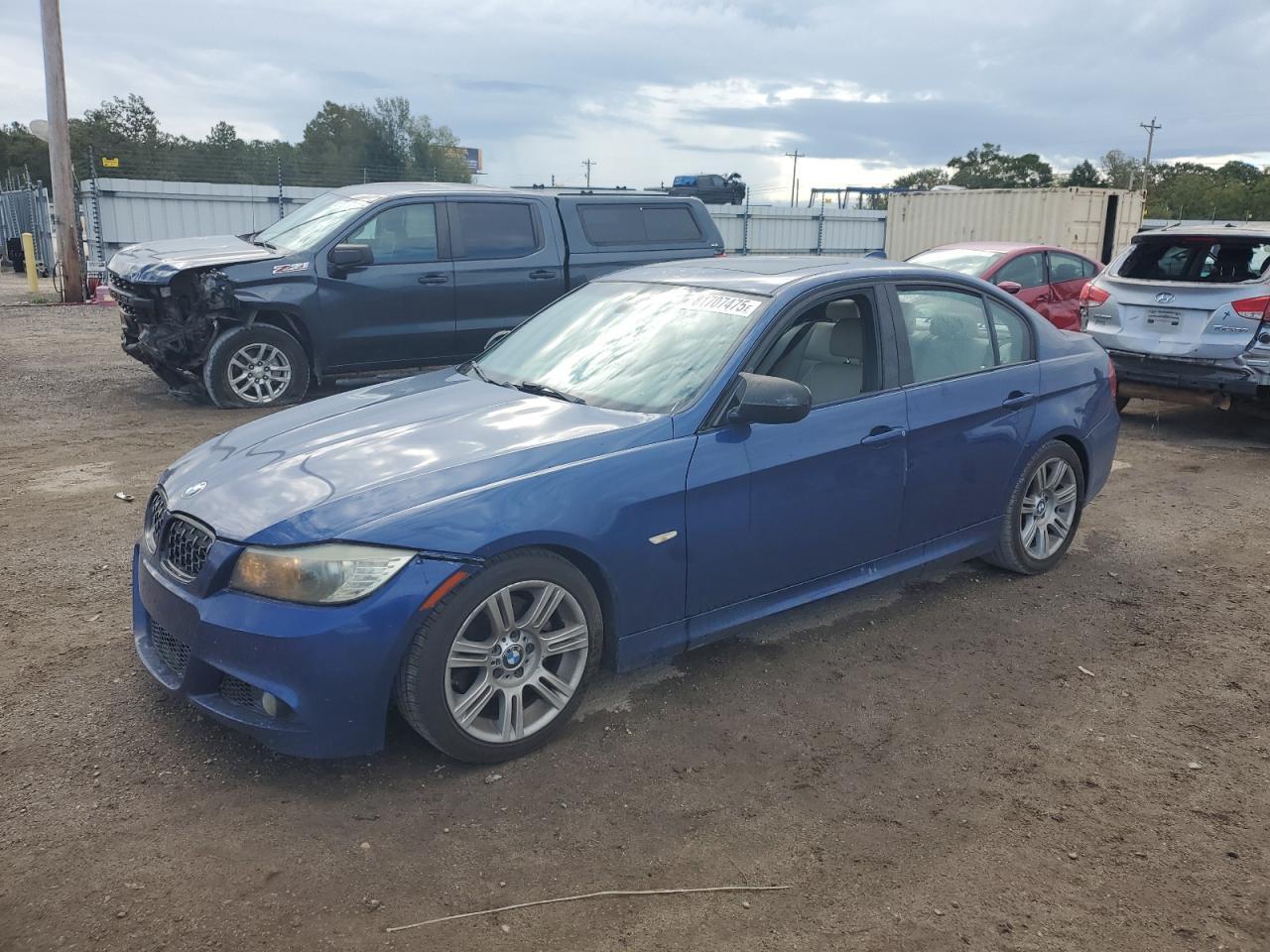 2011 BMW 3 SERIES