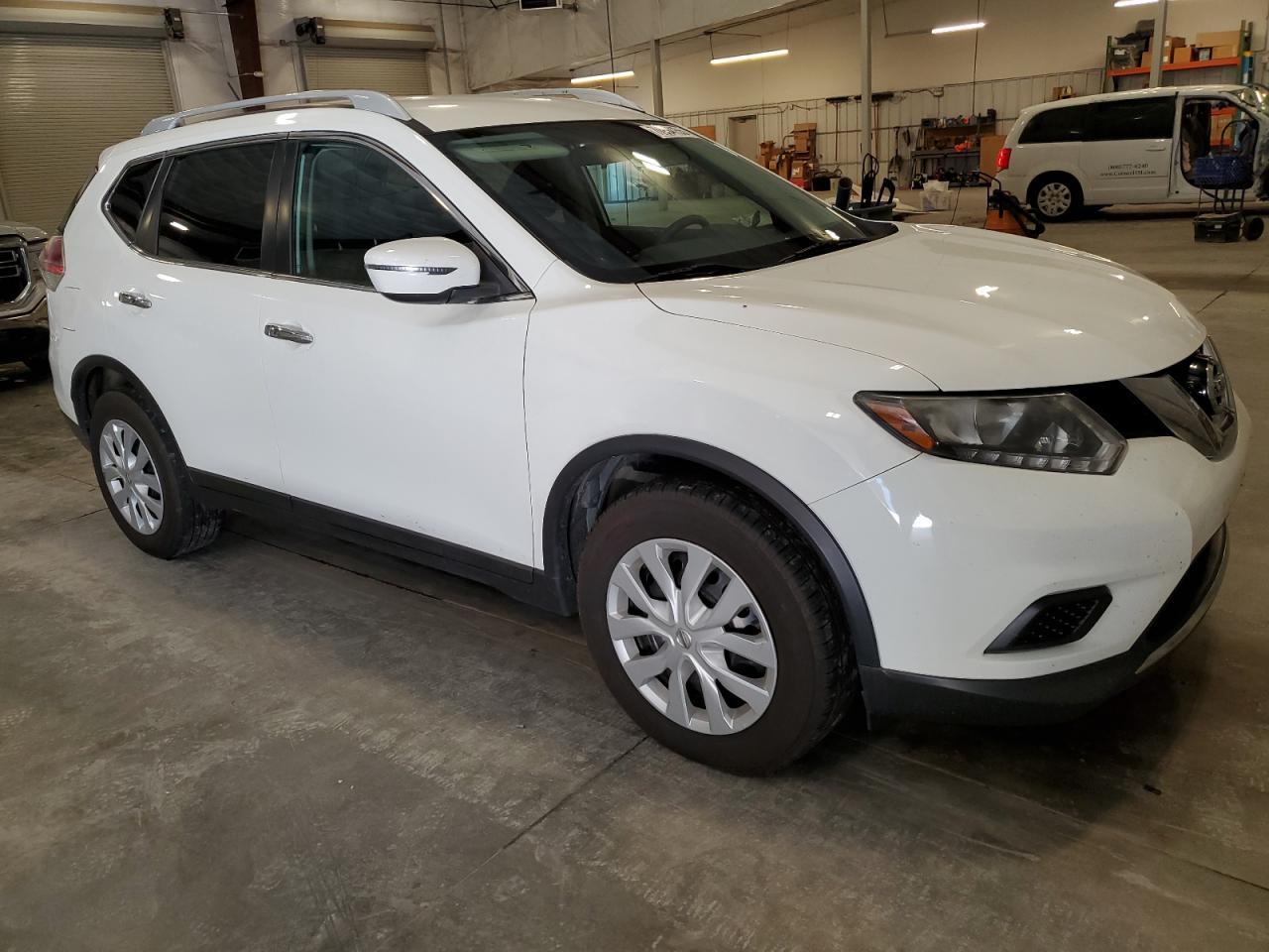 2016 NISSAN ROGUE