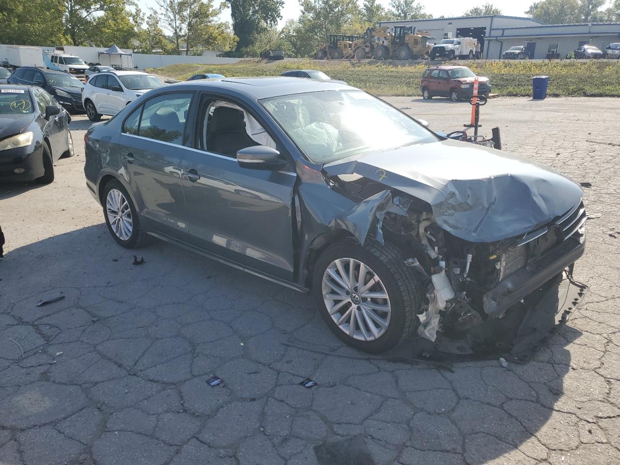 2015 VOLKSWAGEN JETTA
