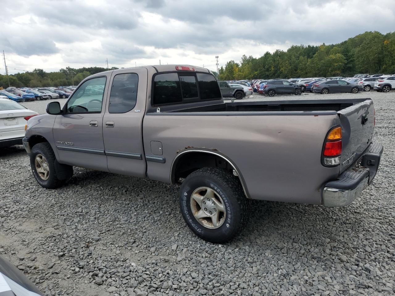 2002 TOYOTA TUNDRA