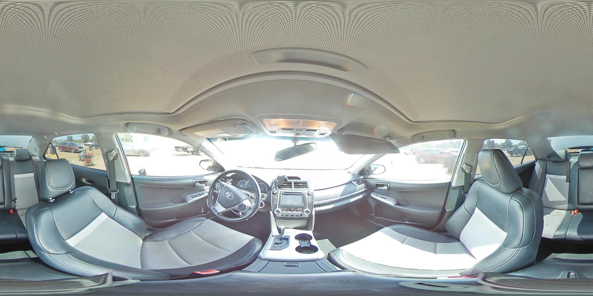 2014 TOYOTA CAMRY