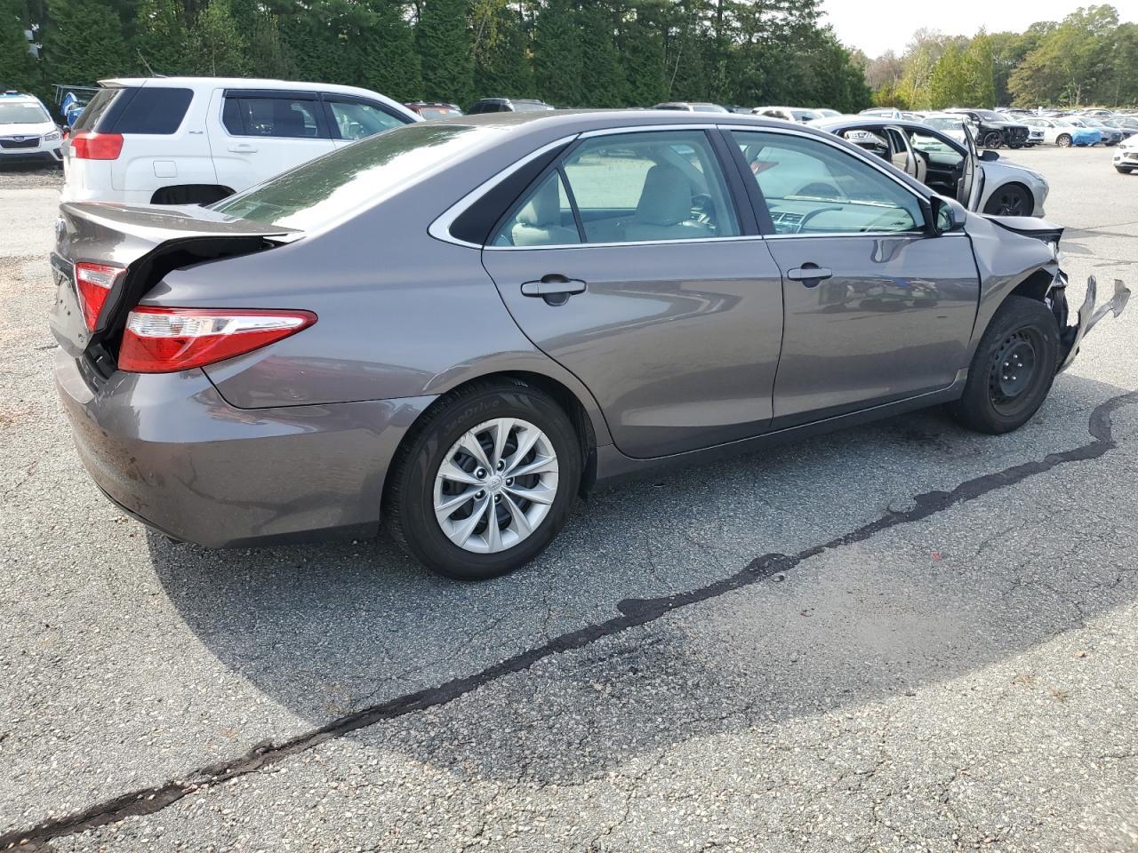 2017 TOYOTA CAMRY