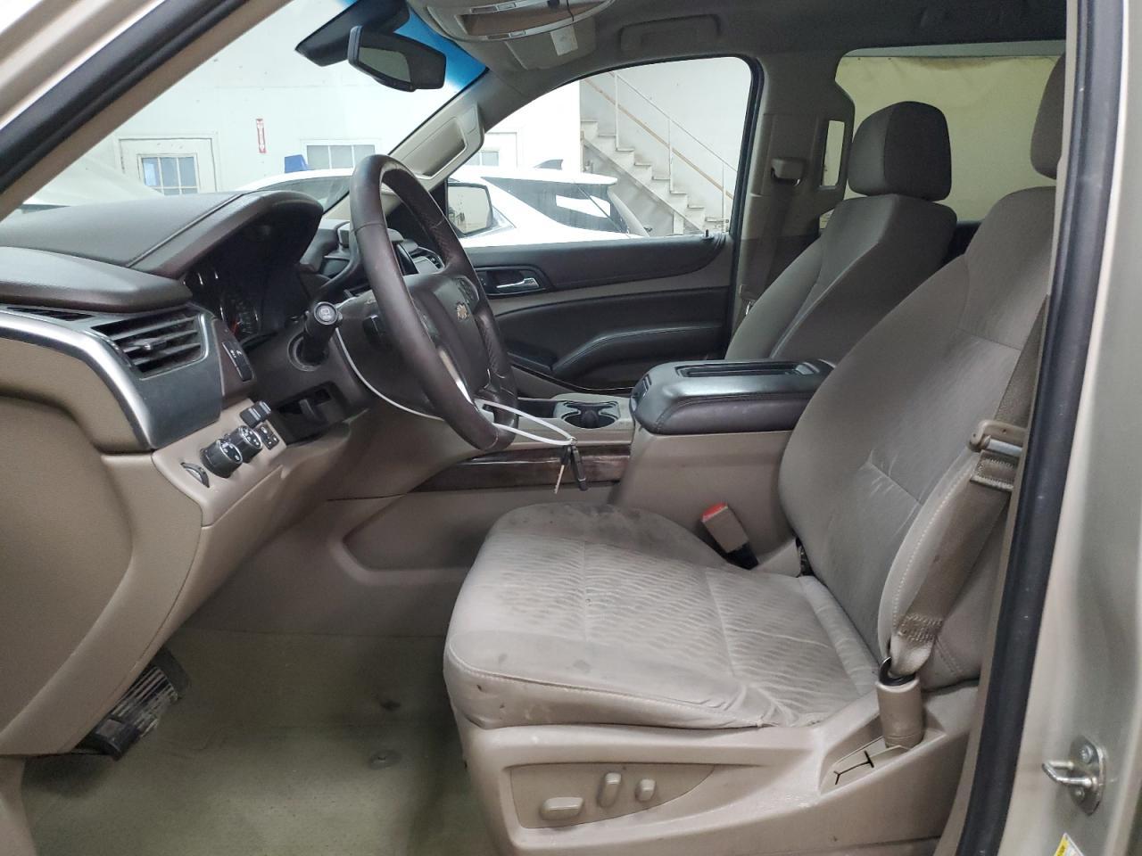 2016 CHEVROLET Suburban
