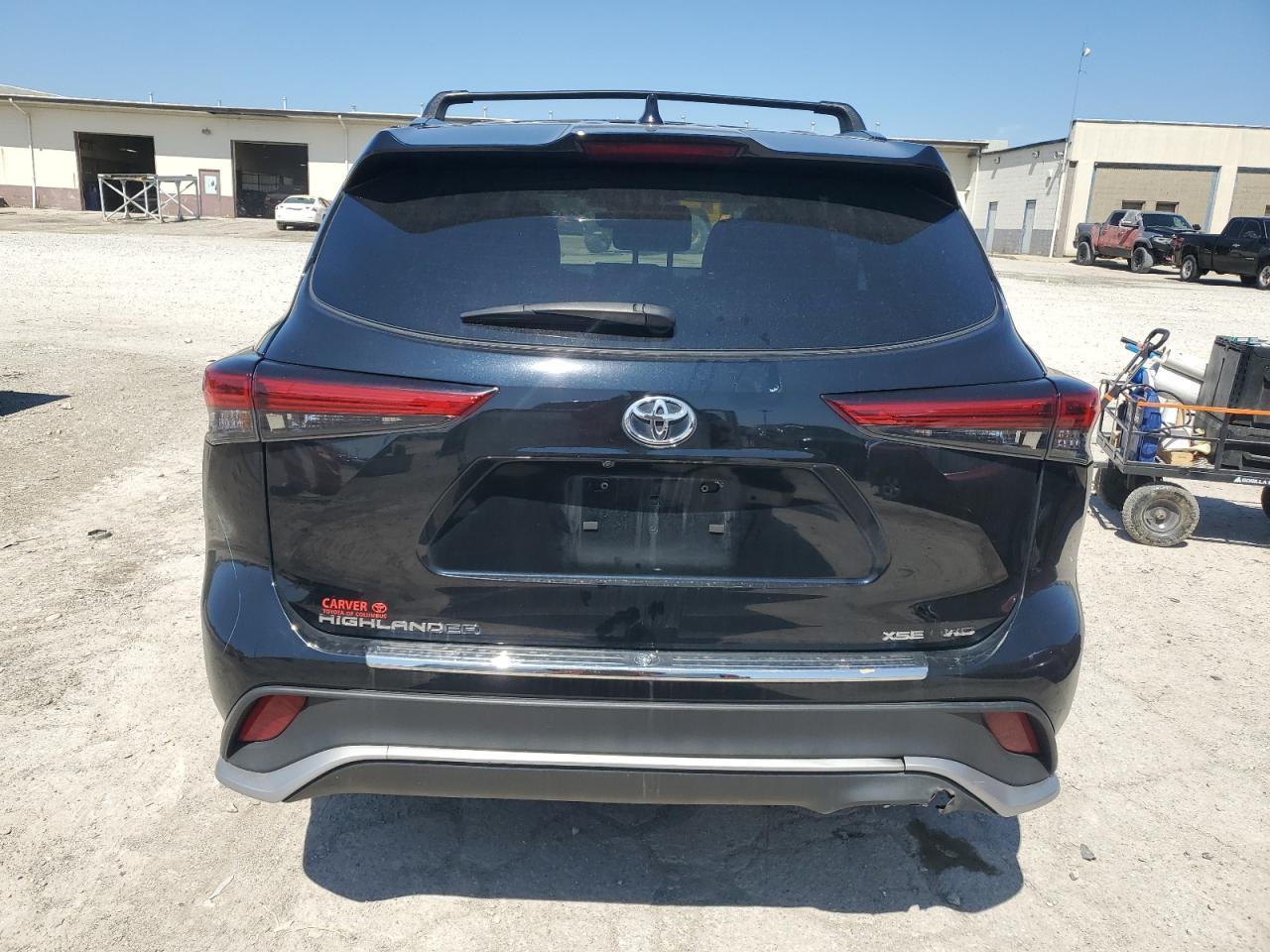 2022 TOYOTA HIGHLANDER