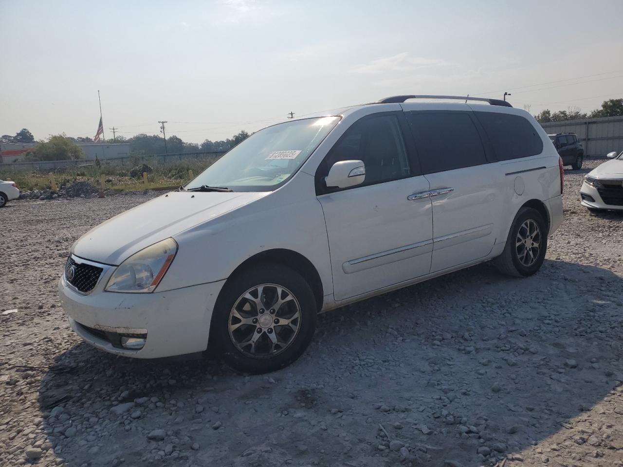 2014 KIA SEDONA