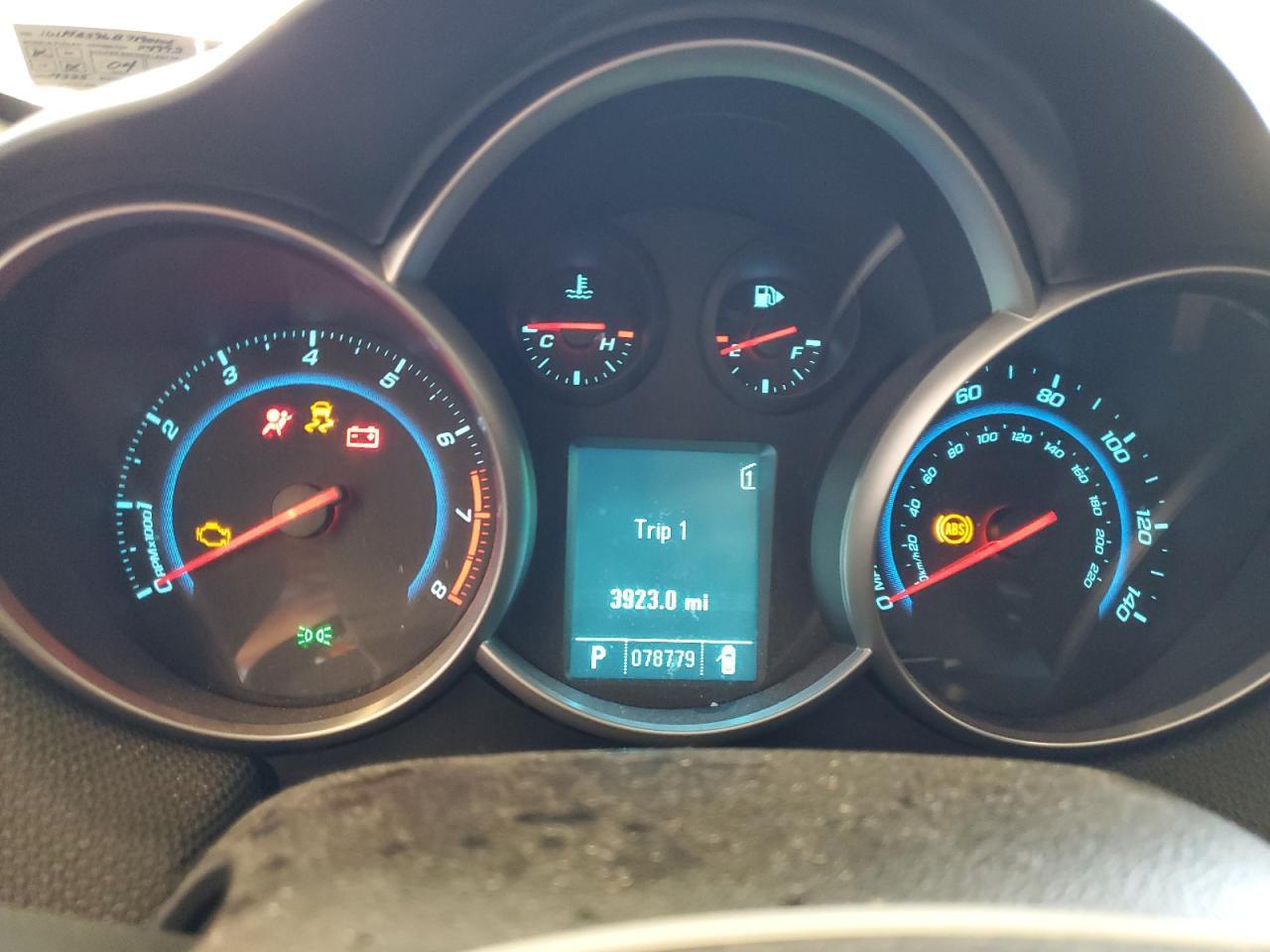 2011 CHEVROLET CRUZE