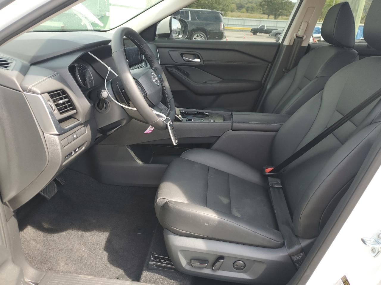 2025 NISSAN ROGUE