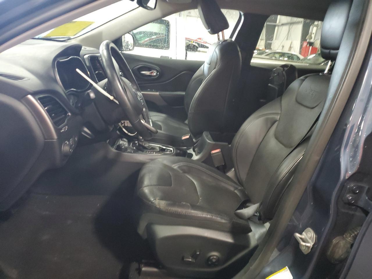 2019 JEEP CHEROKEE