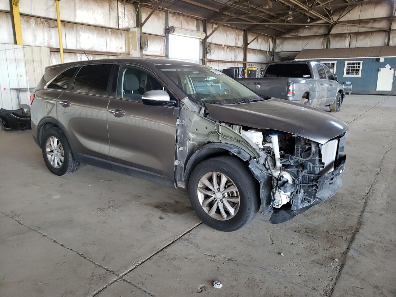 2016 KIA SORENTO