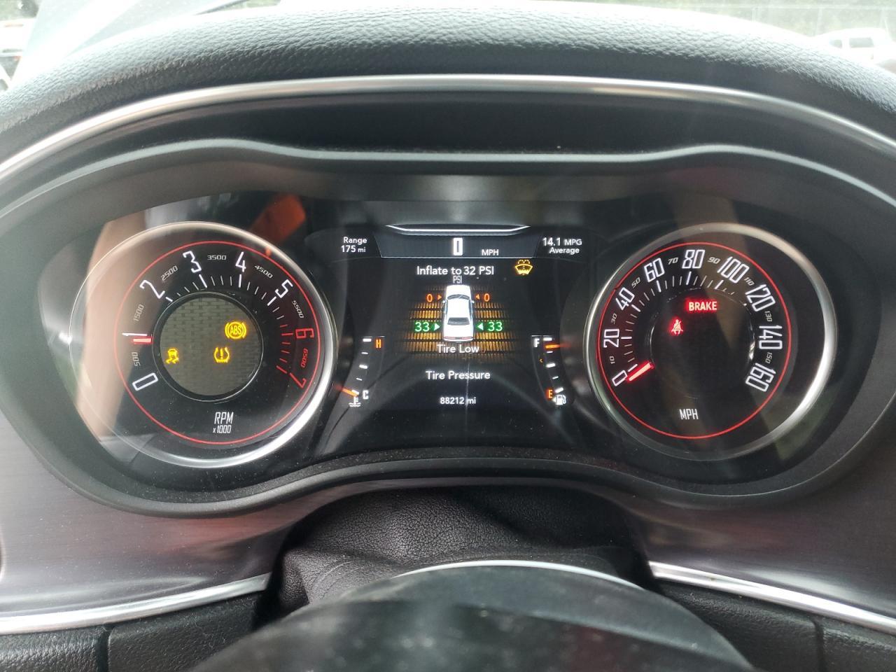 2017 DODGE Challenger