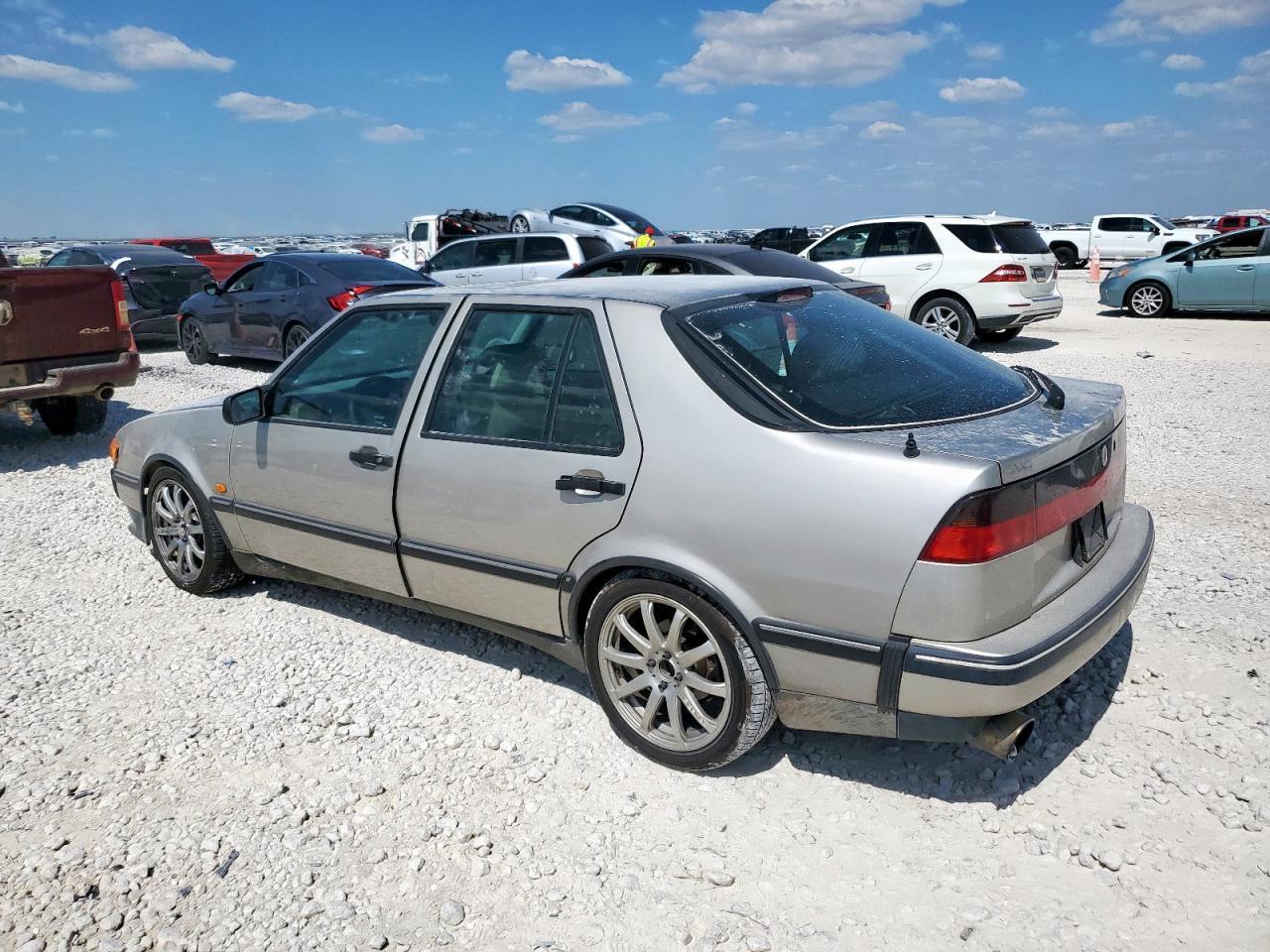 1997 SAAB 9000