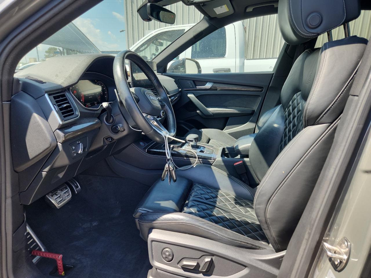 2023 AUDI SQ5