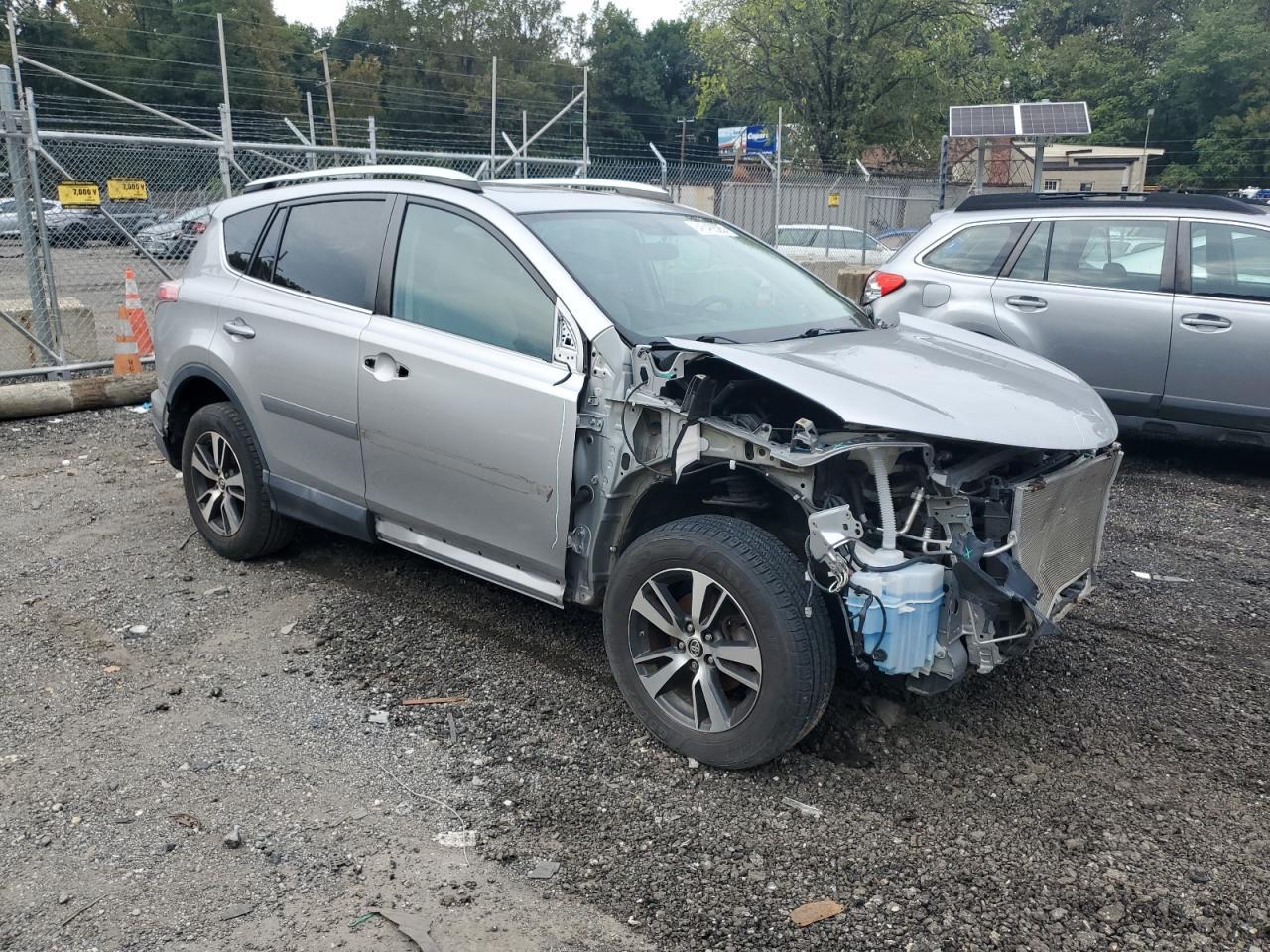 2016 TOYOTA RAV4