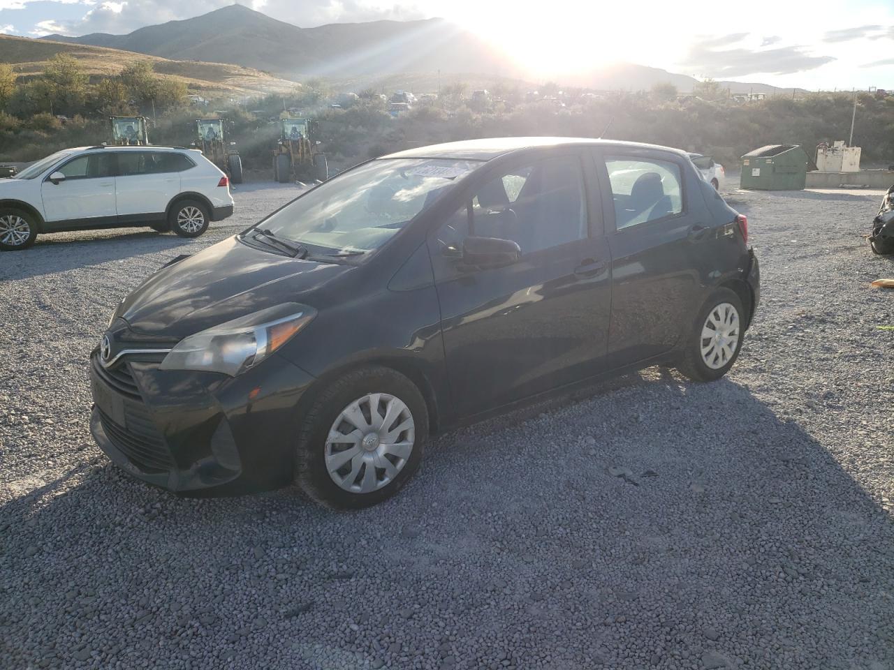 2015 TOYOTA YARIS