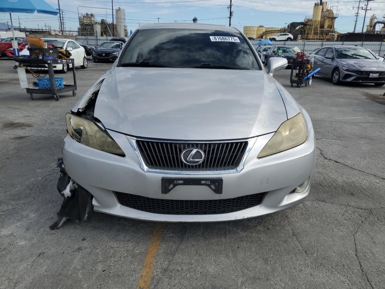 2009 LEXUS Is