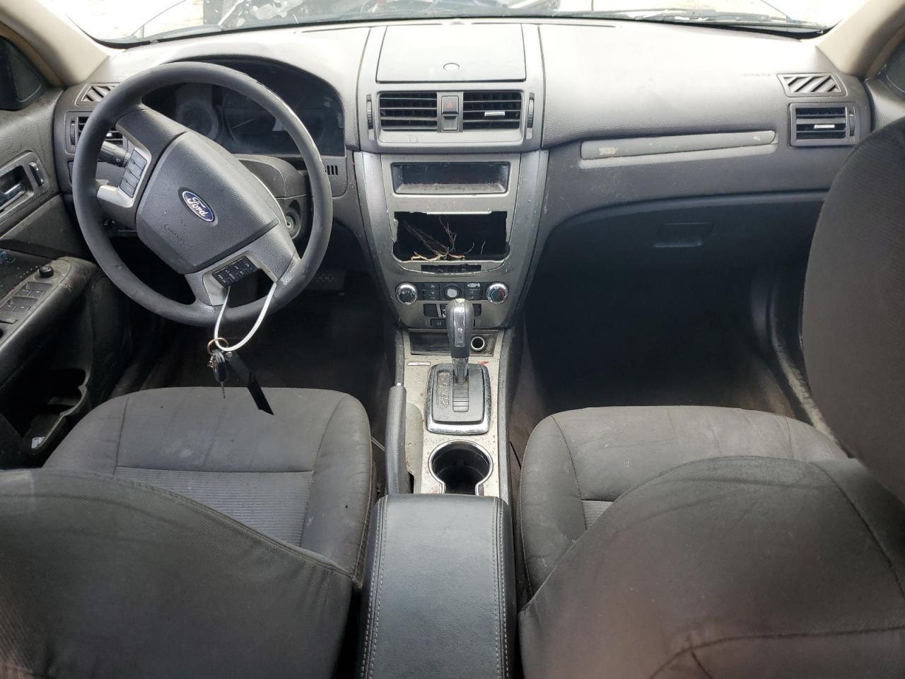 2011 FORD FUSION